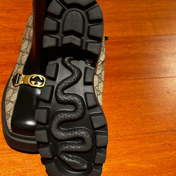 Authentic Gucci Women's Black Interlocking G Horsebit Canvas Ankle Boots - Picture 6 of 6